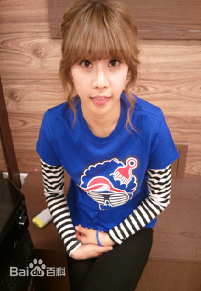 朴素珍()素珍生活照图片图册