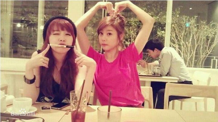 朴素珍()素珍生活照图片图册