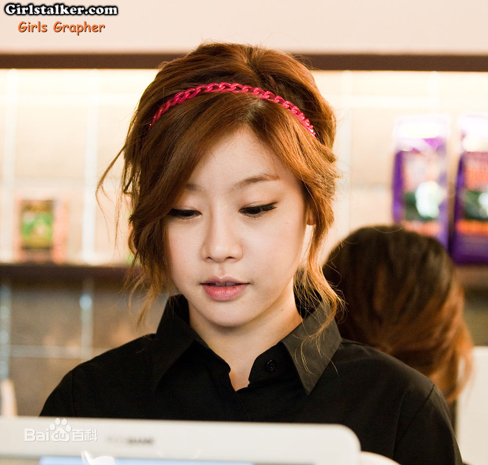 朴素珍()素珍生活照图片图册