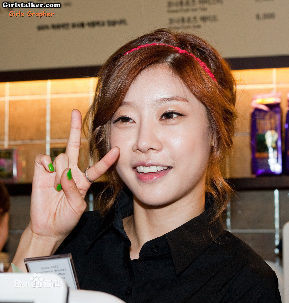 朴素珍()素珍生活照图片图册