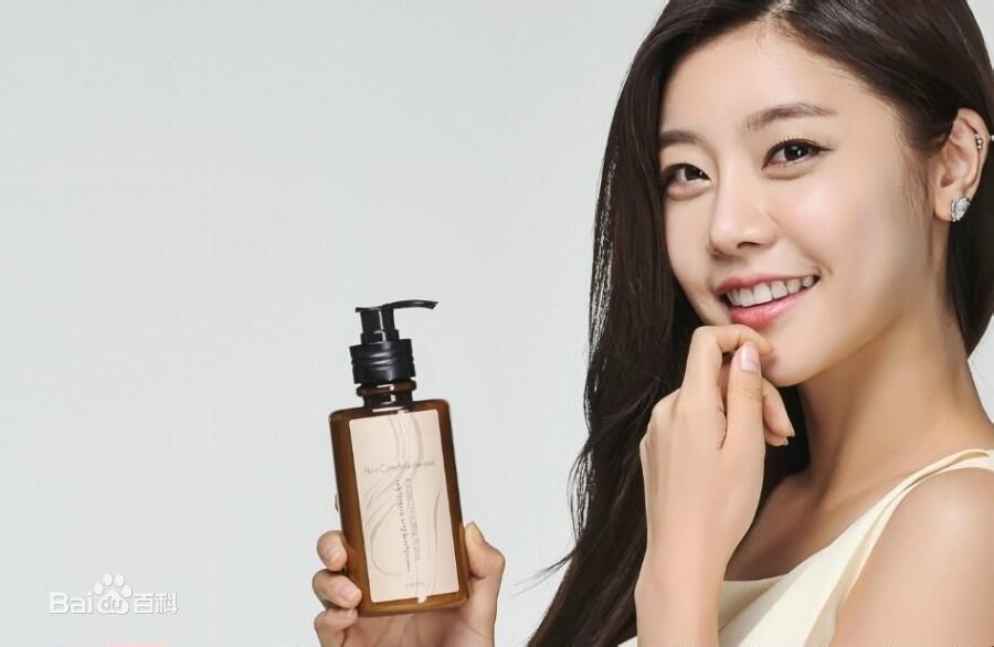 朴素珍()素珍广告代言照图片图册