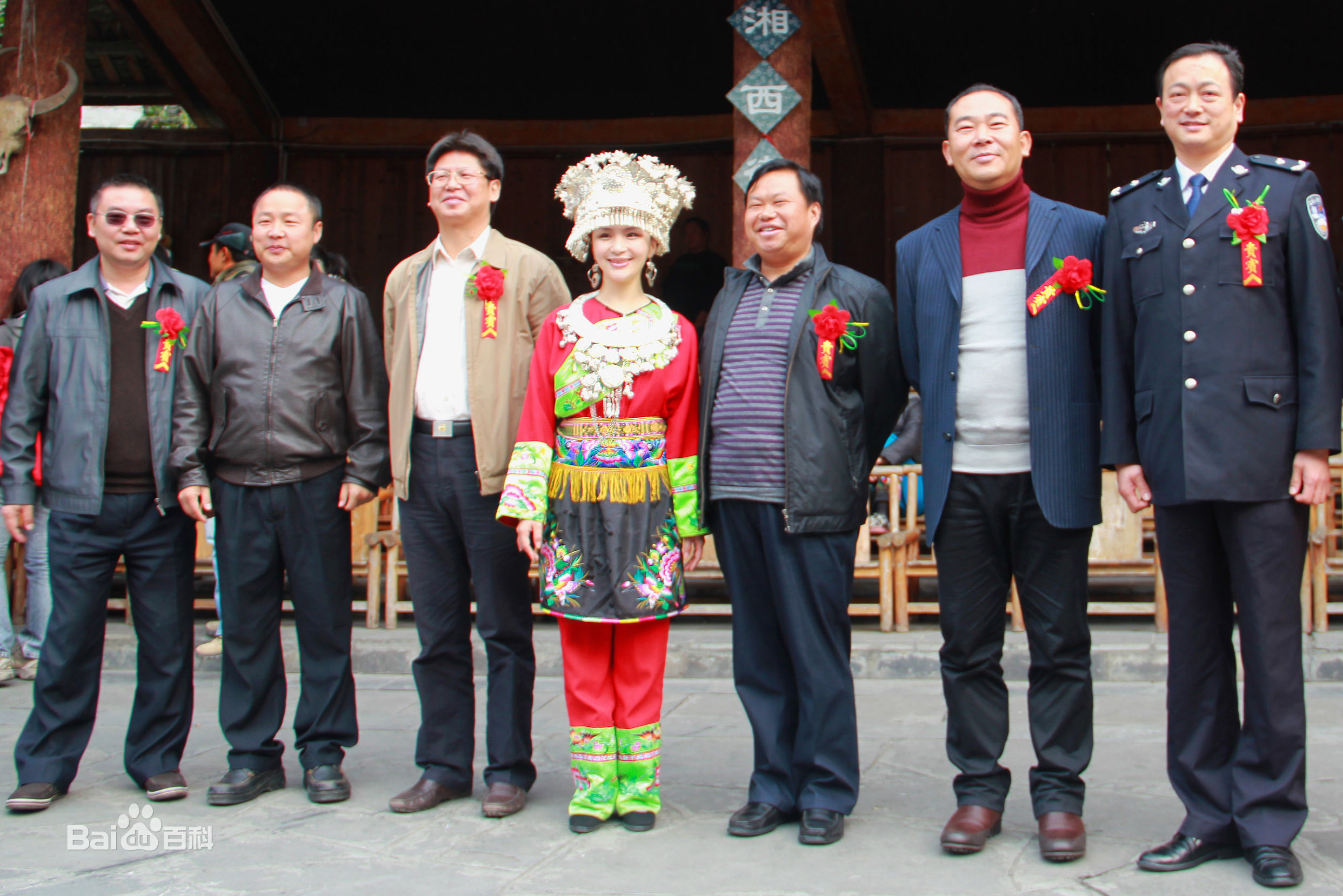 鸿利拍摄花絮前后照片