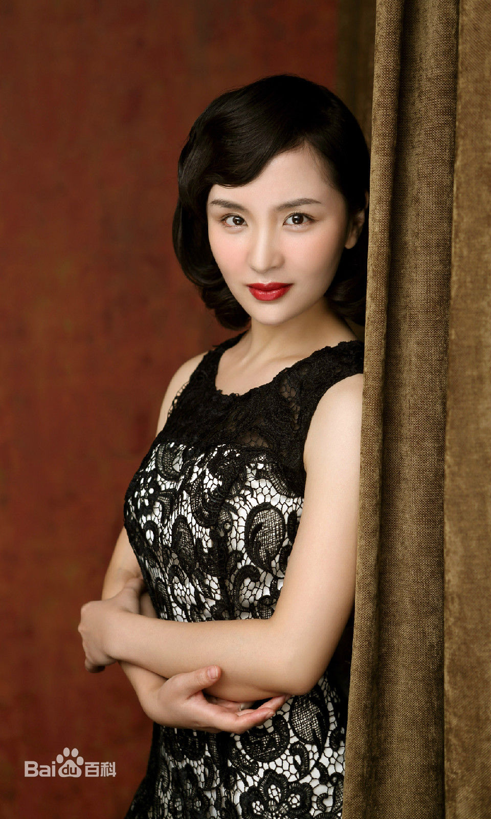 鸿利高清旗袍图册