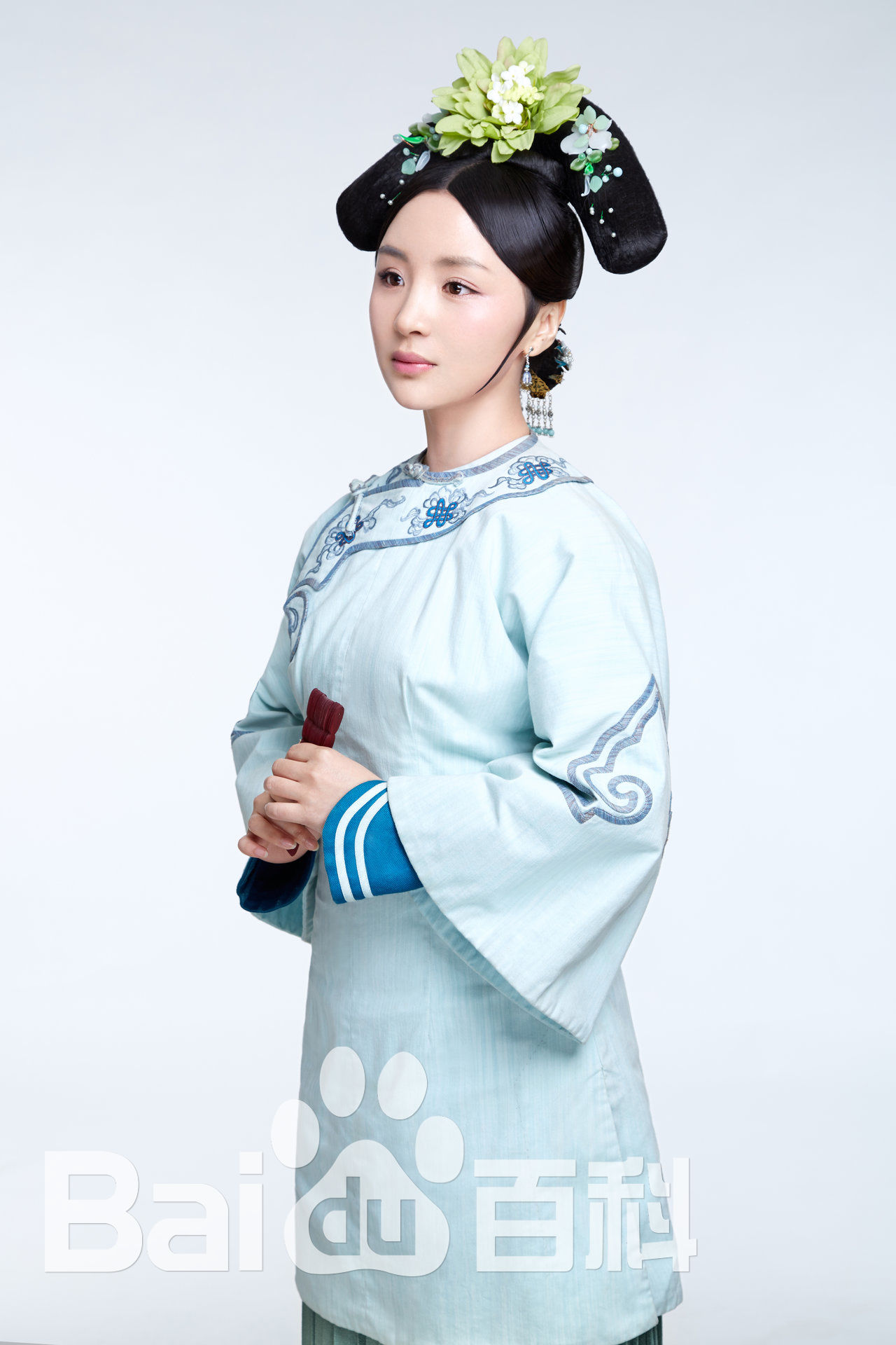 鸿利最新宫廷装壁纸