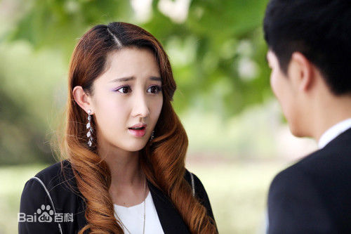 最新文梦洋(Vency)在电视剧《妻子的谎言》中的壁纸