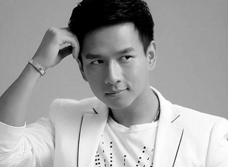 最新闻小炜壁纸