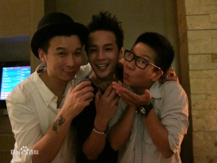 陈镇川最帅经纪人川哥图片图集