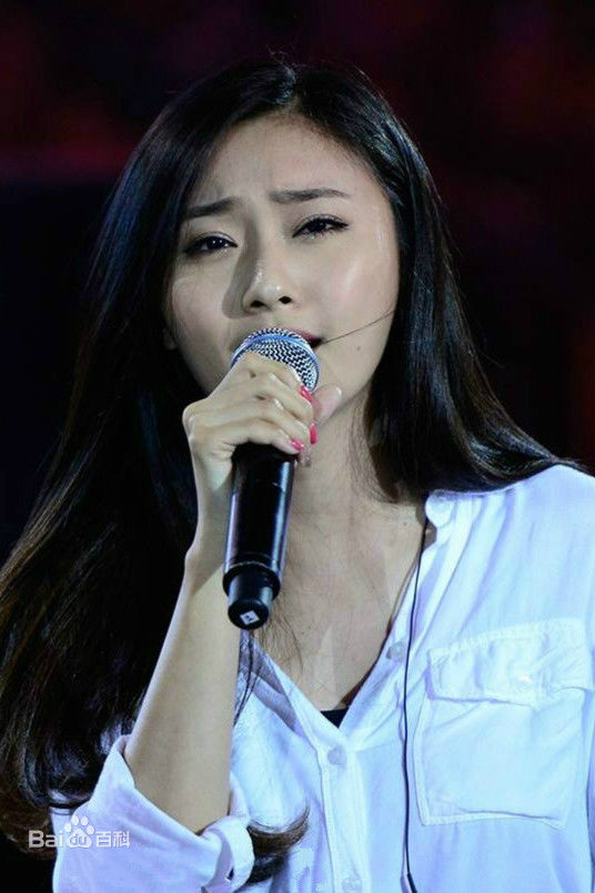 陈冰(Chen Bing)中国好声音第三季素颜照壁纸