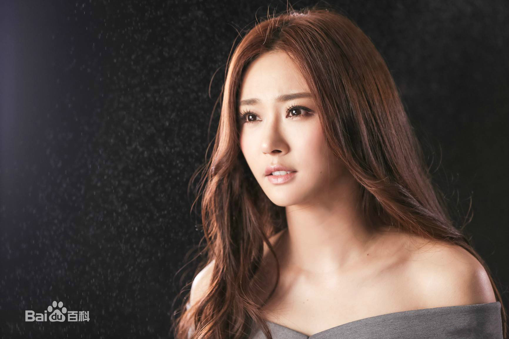 陈冰(Chen Bing)在专辑《等的人》中的