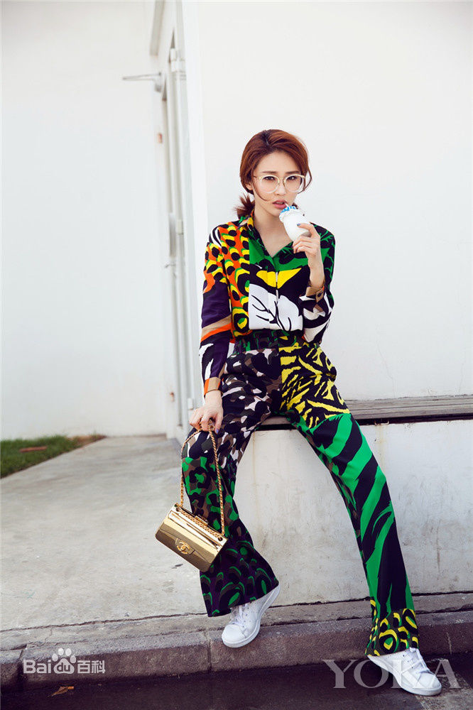 陈冰(Chen Bing)嘉人marieclaire素颜照相册