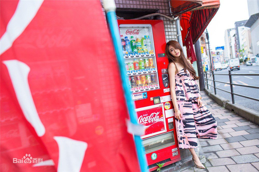 陈冰(Chen Bing)嘉人marieclaire素颜照相册