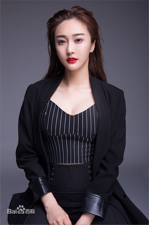 陈冰(Chen Bing)宣传照壁纸壁纸