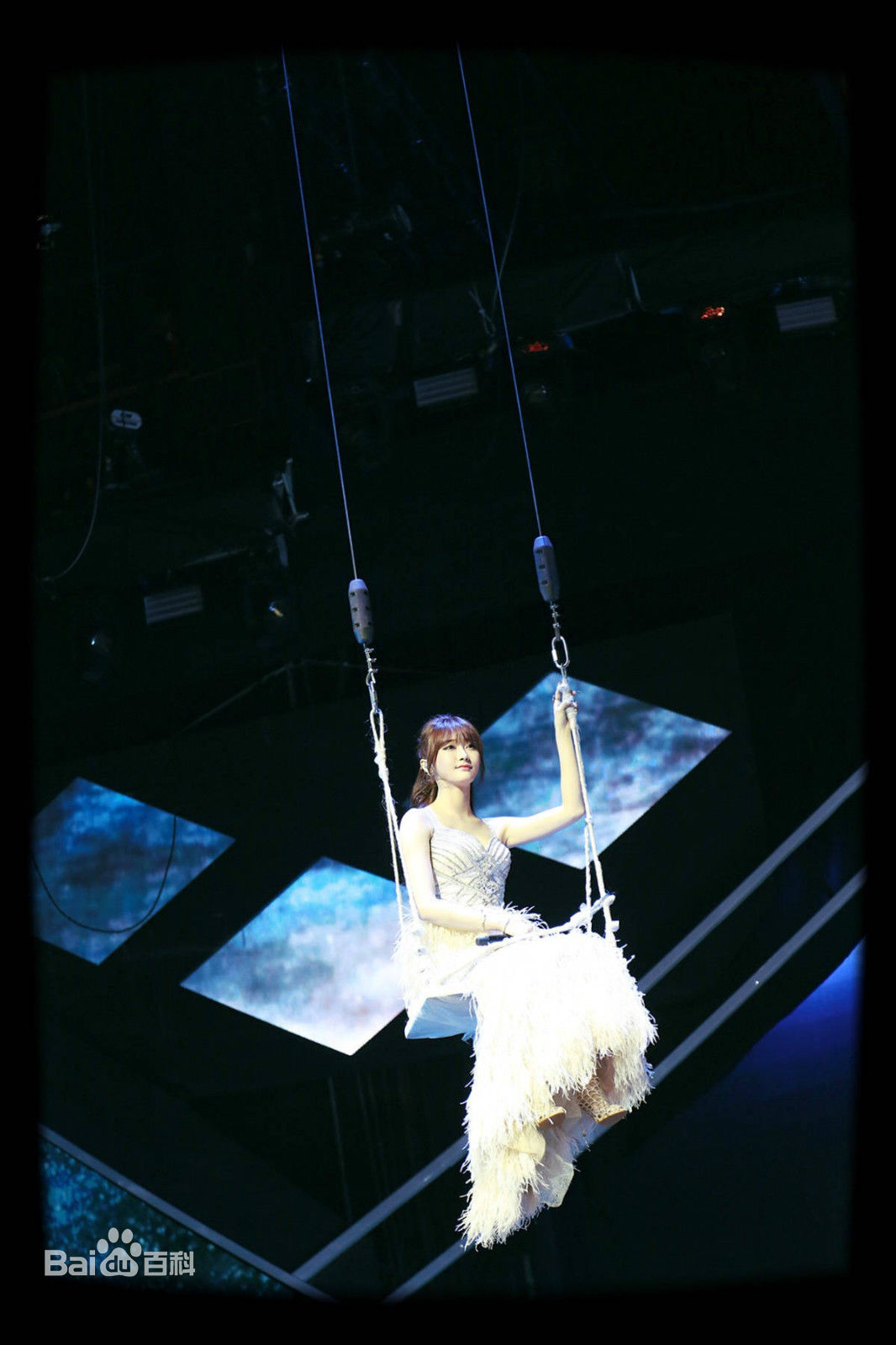 陈冰(Chen Bing)盖世英雄壁纸壁纸