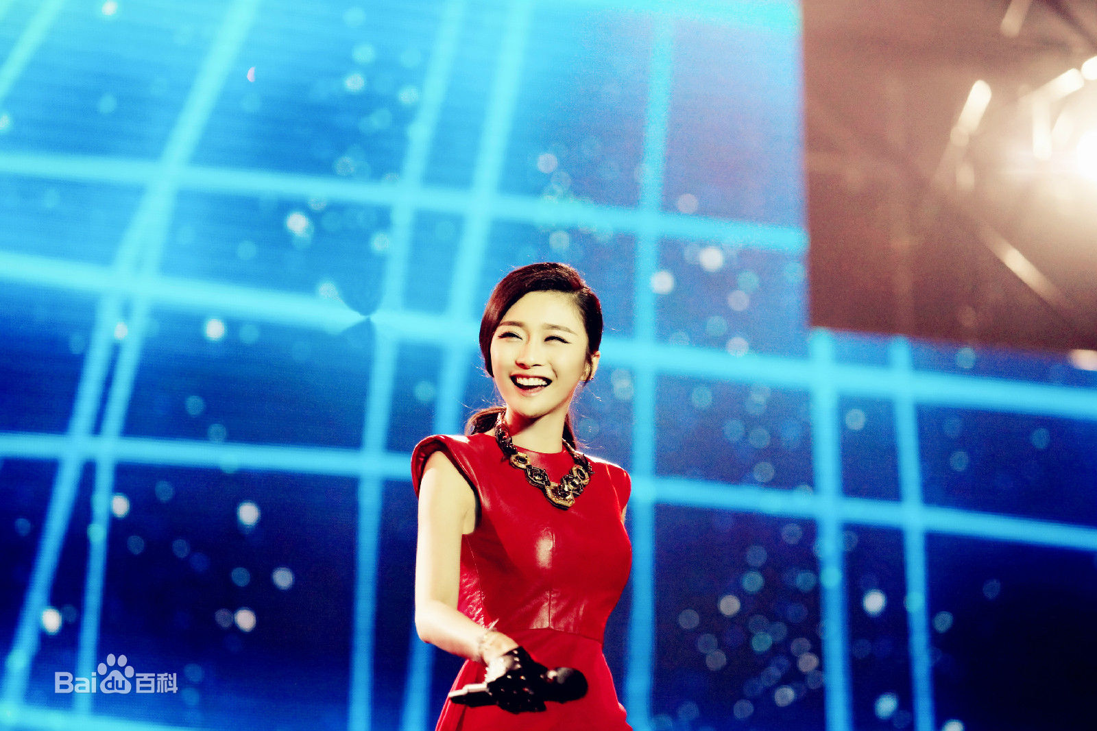 陈冰(Chen Bing)“好声音”巡演 台北站素颜照相册