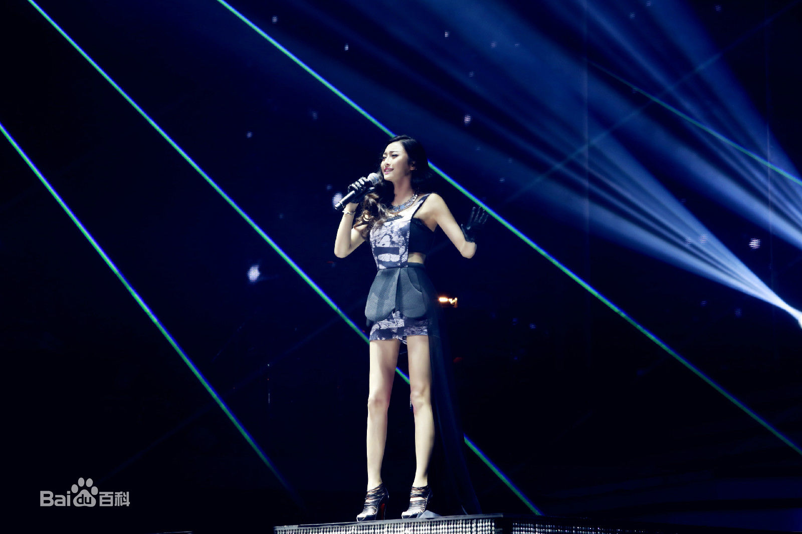 陈冰(Chen Bing)“好声音”巡演 台北站素颜照相册