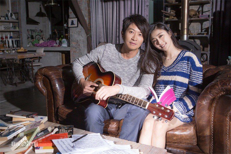 精选陈冰(Chen Bing)在《最远的身边》MV女主角中的图册