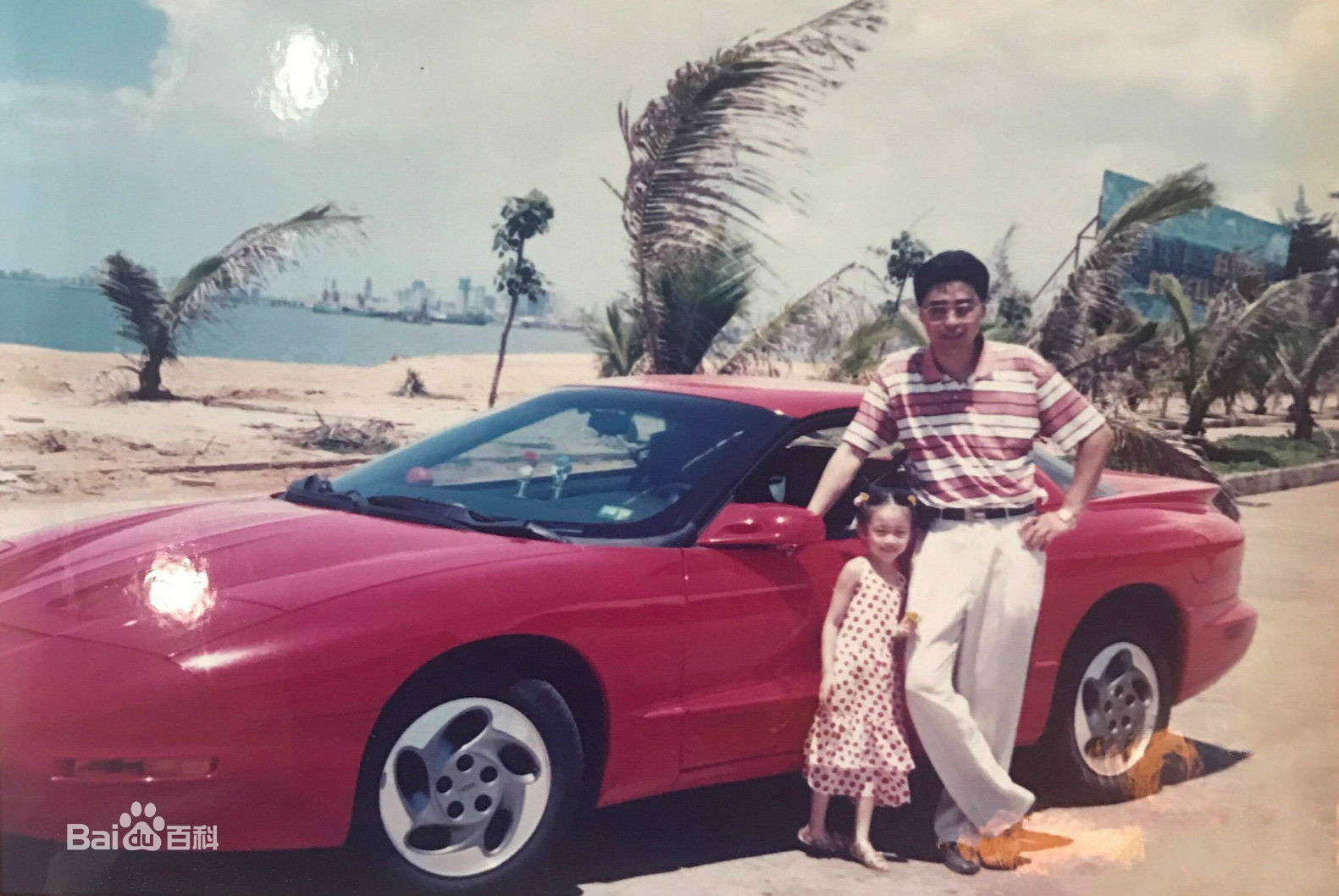 陈冰(Chen Bing)童年时光壁纸壁纸