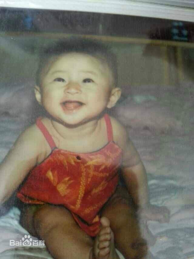 陈冰(Chen Bing)童年时光壁纸壁纸