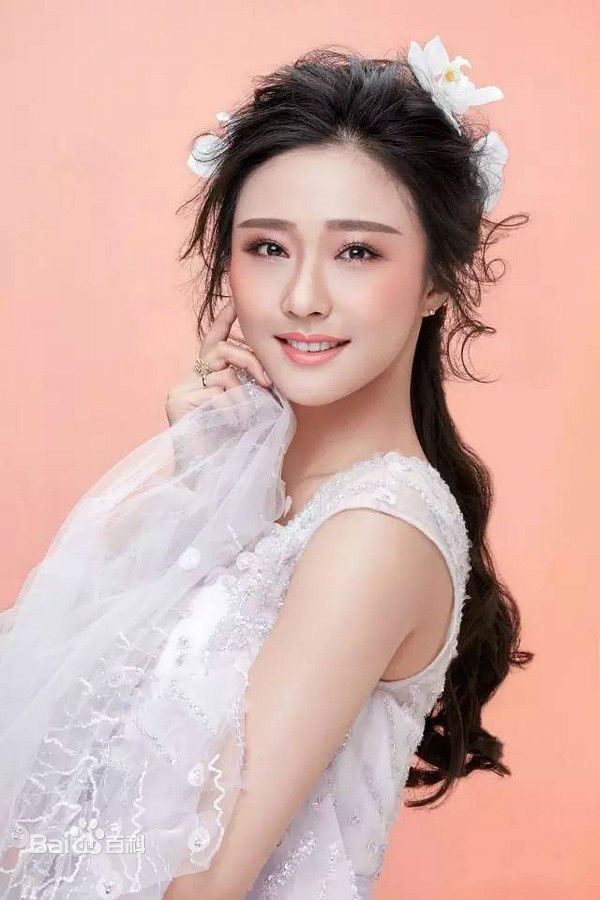 最新陈冰(Chen Bing)性感图片