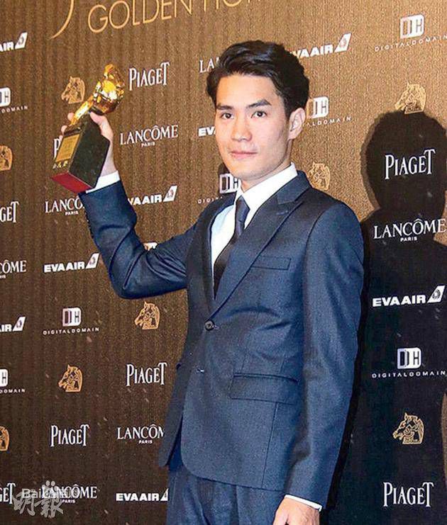 黄进(Chun Wong)个人获奖照前后照片