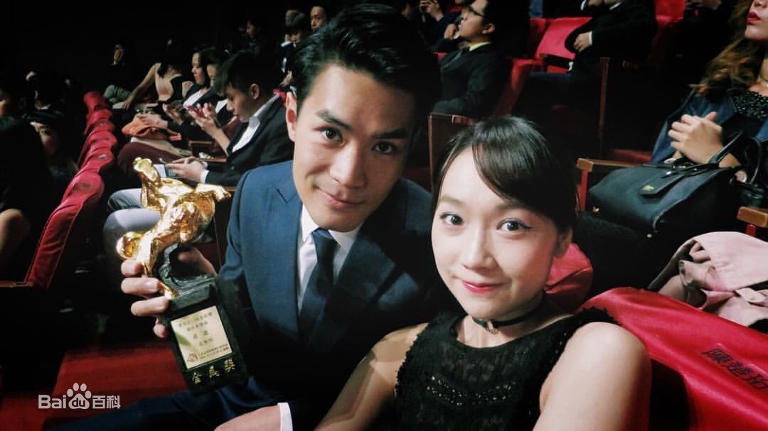 黄进(Chun Wong)个人获奖照前后照片