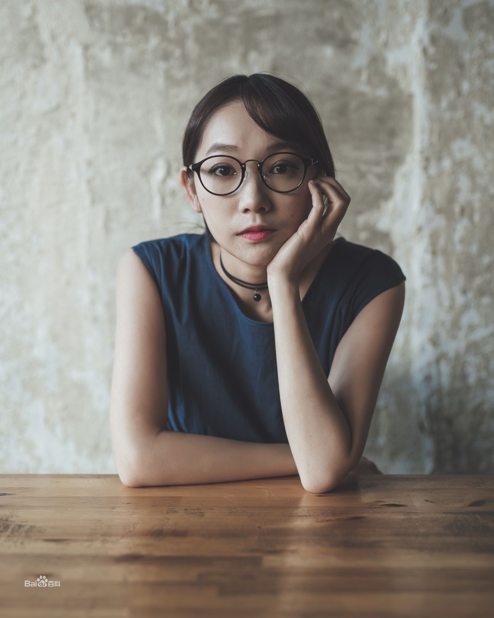 黄进(Chun Wong)个人生活照素颜照相册