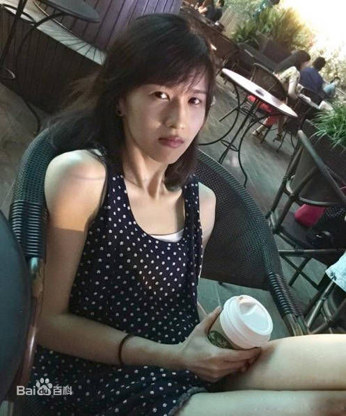 姜逸磊Papi酱壁纸壁纸