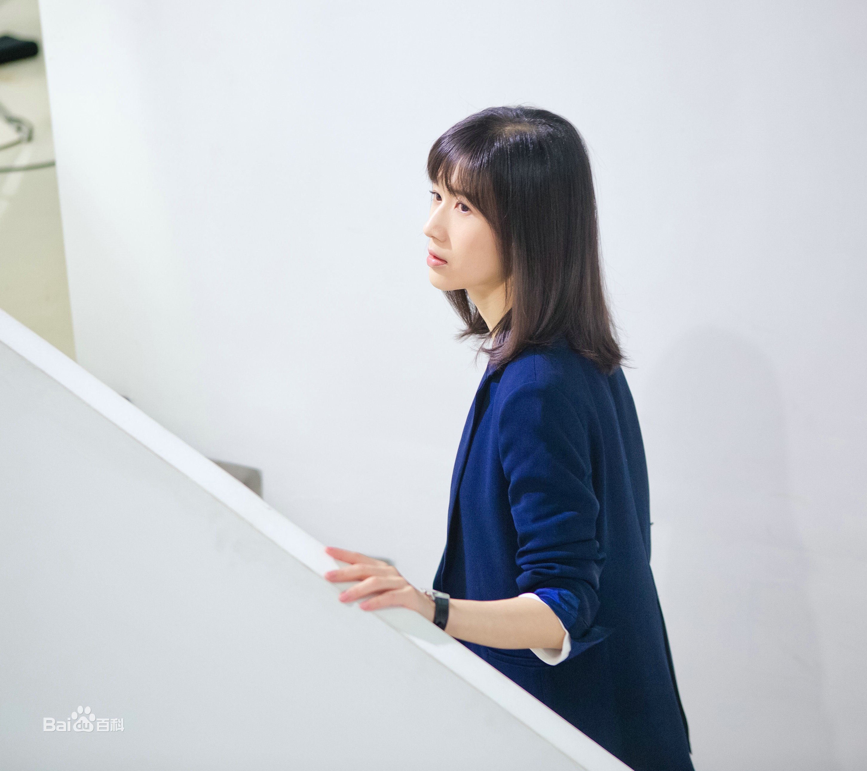 姜逸磊合作视频图册