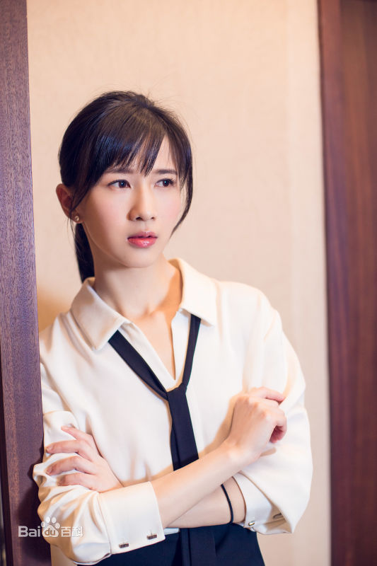 姜逸磊papi酱参与优酷盛典生活照相册