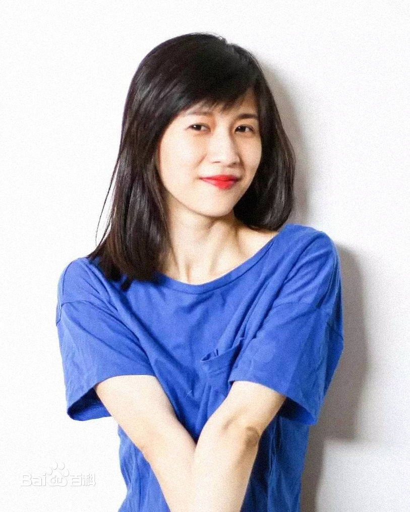 最优质姜逸磊生活照