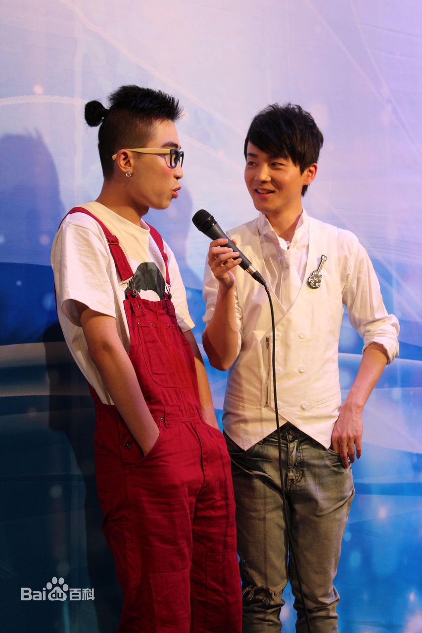 沈凌主持节目（2010-2011年）前后照片