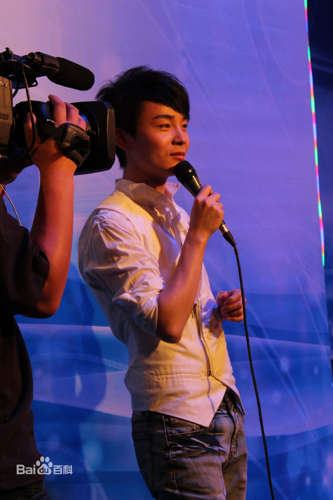 沈凌主持节目（2010-2011年）前后照片