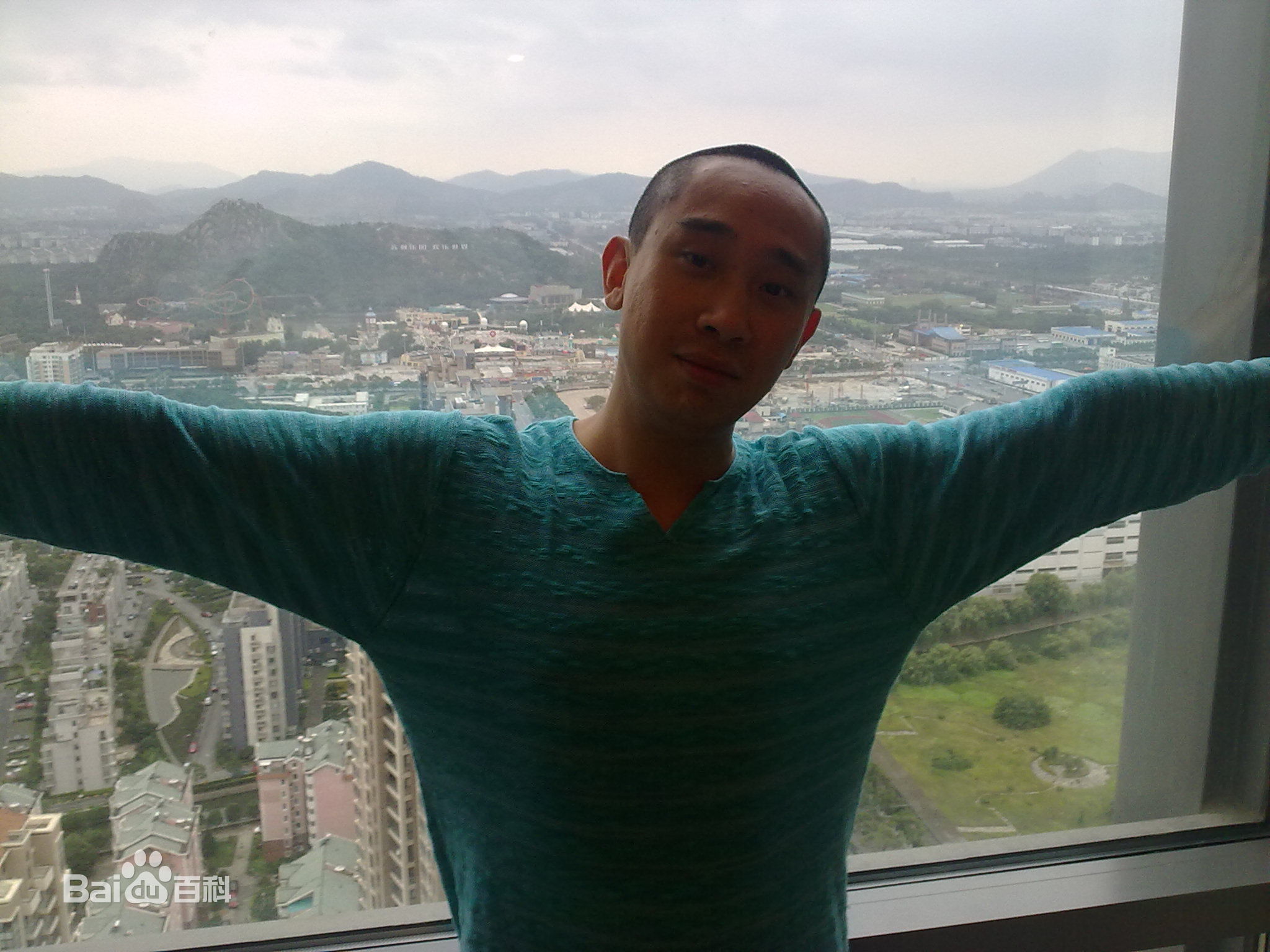 白凯南(Bai Kainan)生活照图册