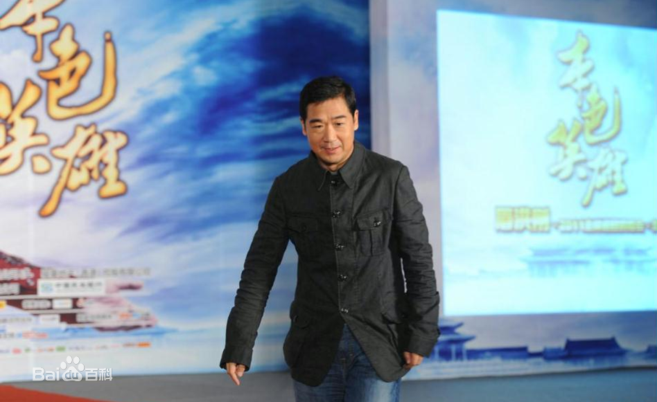 屠洪刚演唱会发布会生活照