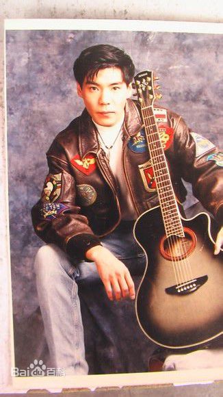 屠洪刚早期形象生活照相册