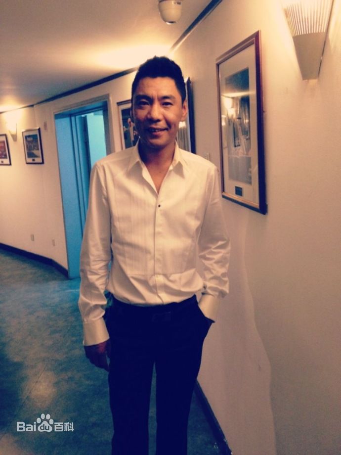 屠洪刚生活照图片图集