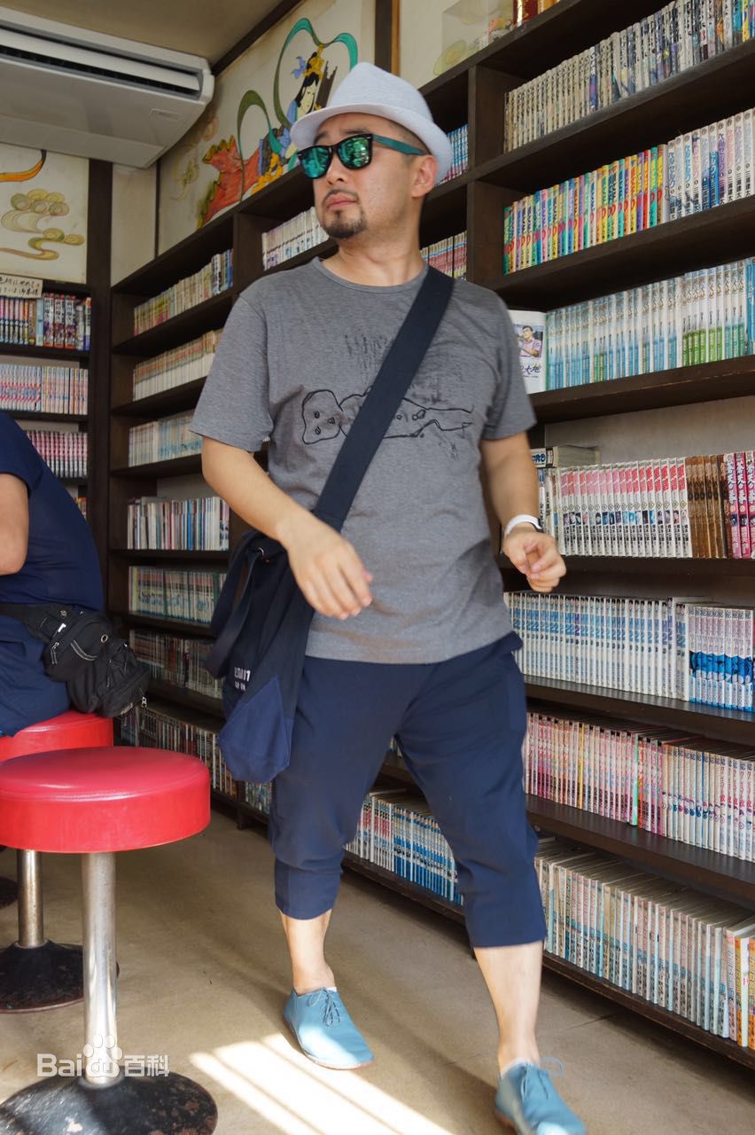 苏蓬生活照壁纸壁纸