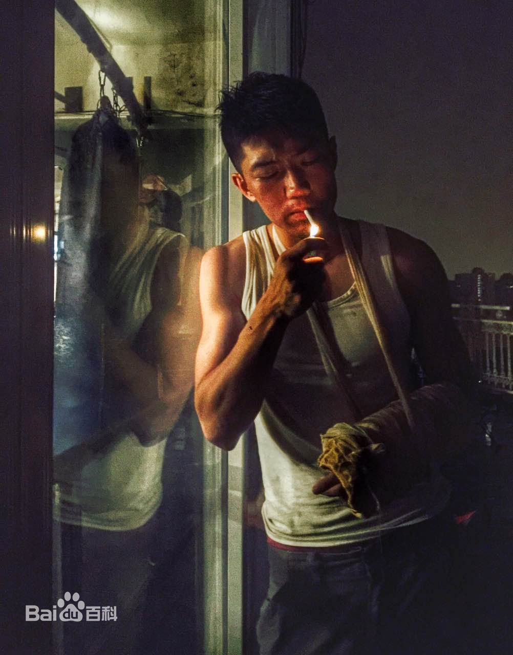 李艺科微电影 《强者》最新剧照