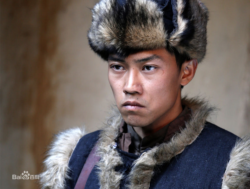 最全李艺科在电视剧《二炮手》长泽中的壁纸