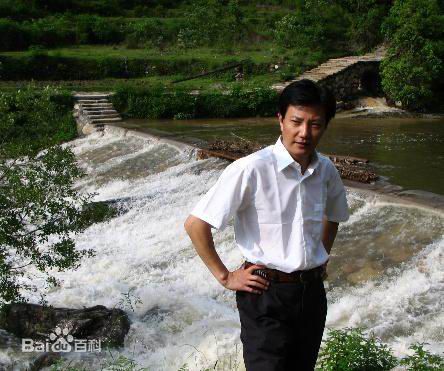 王光辉生活照图册