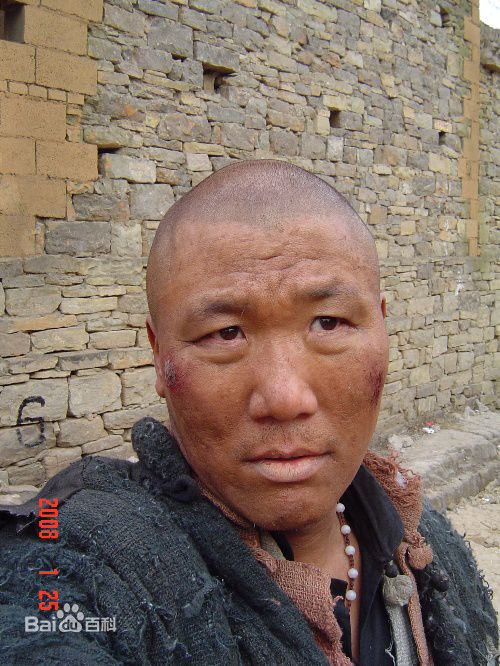 胡龙吟演员生活照相册