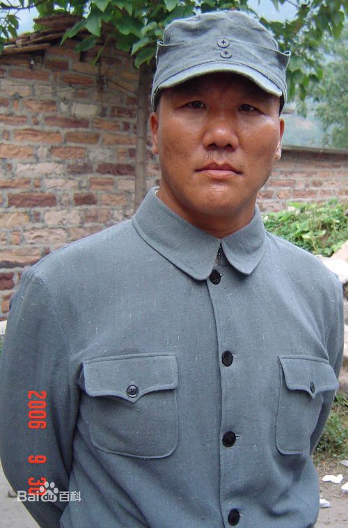 胡龙吟演员生活照相册