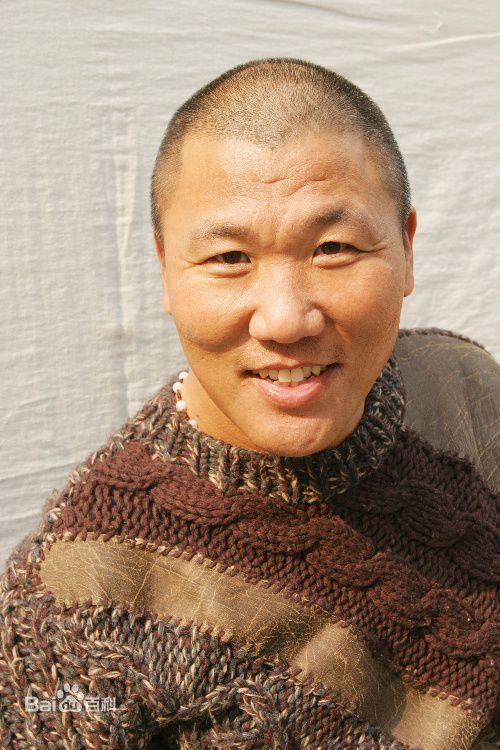 最优质胡龙吟生活照