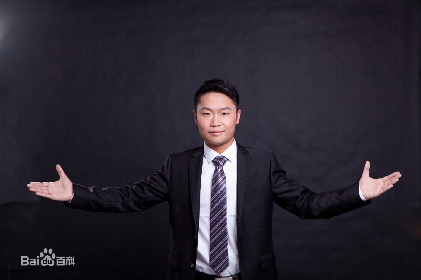 最新张桥(zhangqiao)性感图片