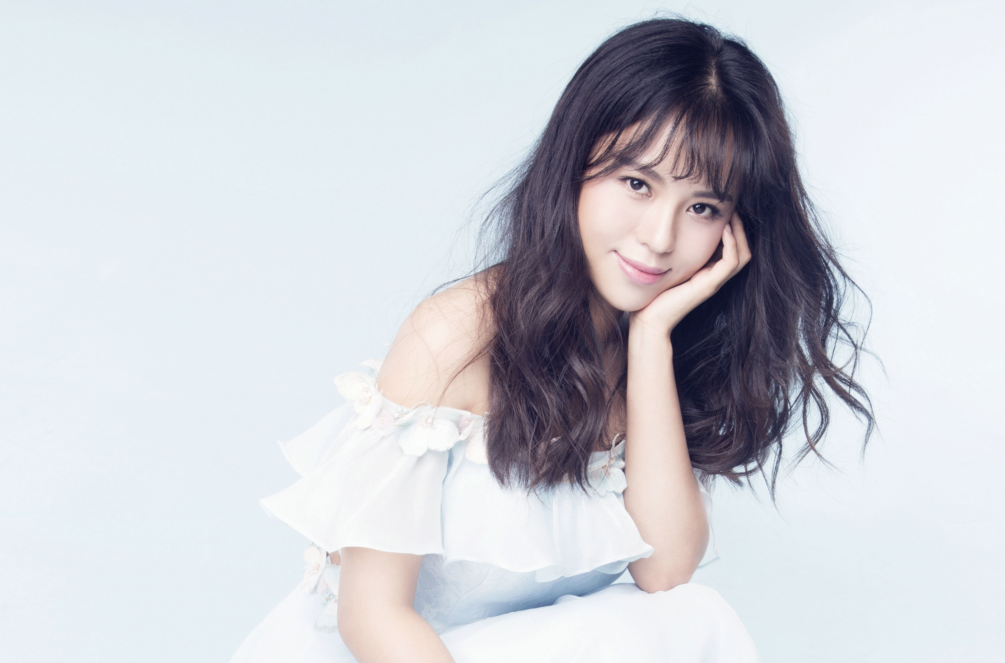 熊梓菱(Xiong Ziling)前后照片