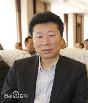 郭中束前后照片