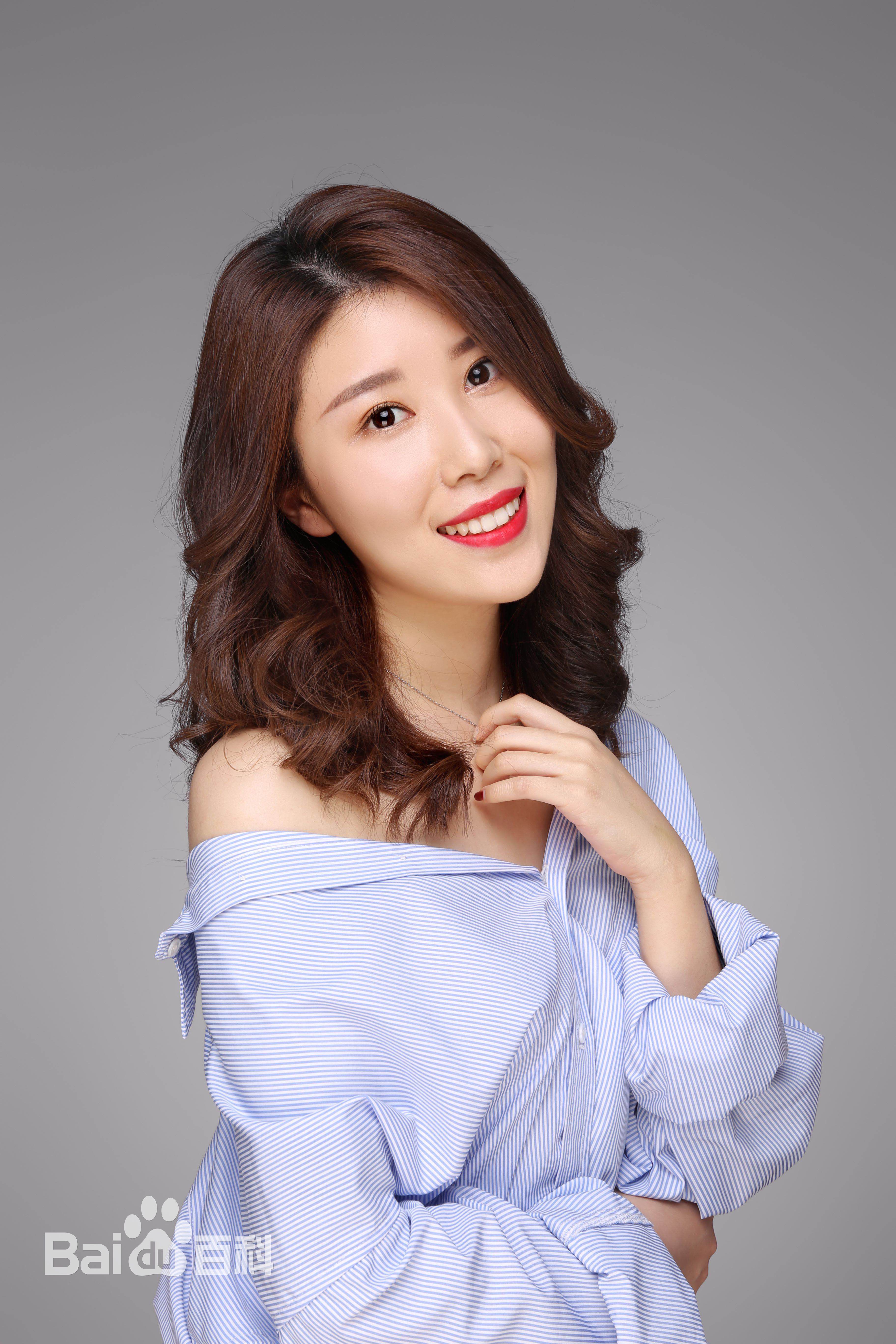 最新贺淑婧性感图片