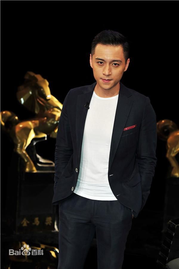 最新郑人硕壁纸