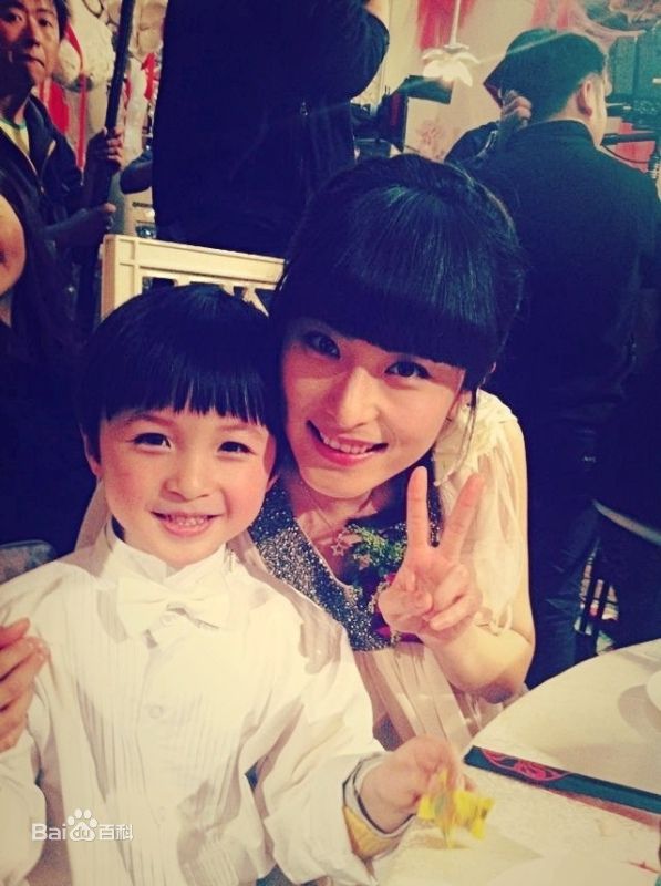 精选石悦安鑫(Anson)在《我的儿子是奇葩》花絮中的图册