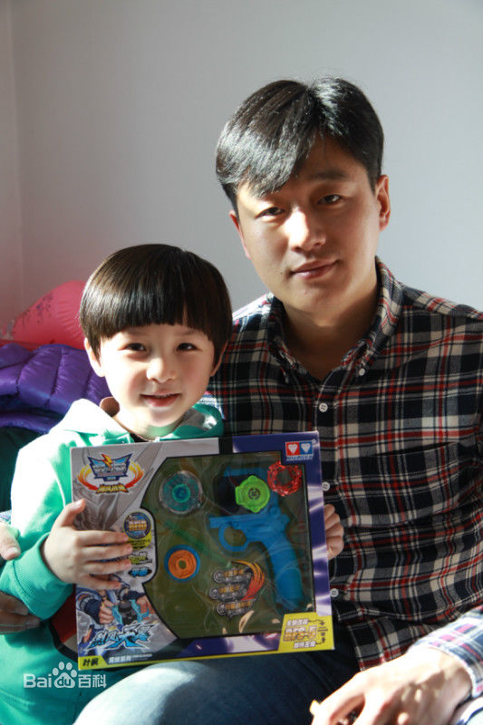 精选石悦安鑫(Anson)在《我的儿子是奇葩》花絮中的图册